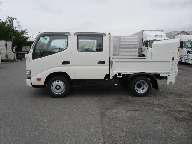 HINO DUTRO 2025