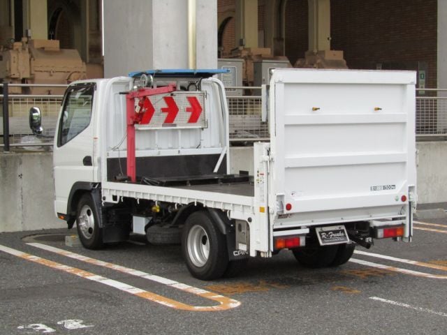 MITSUBISHI CANTER GUTS 2006