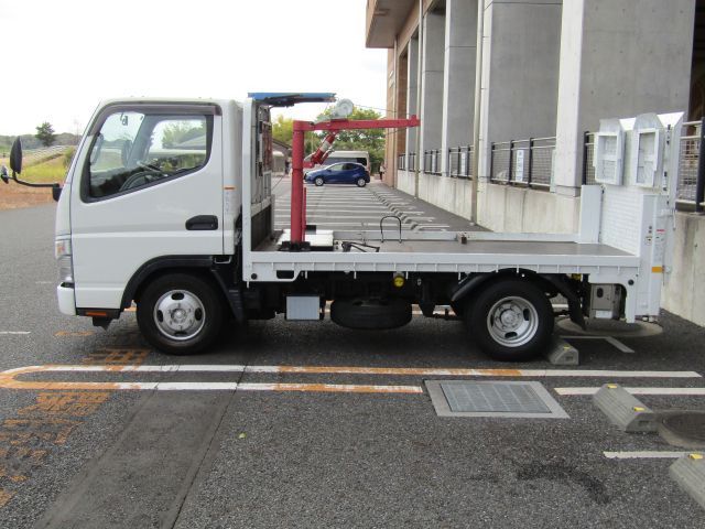 MITSUBISHI CANTER GUTS 2006
