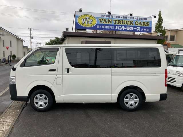 TOYOTA REGIUSACE van 4WD 2017