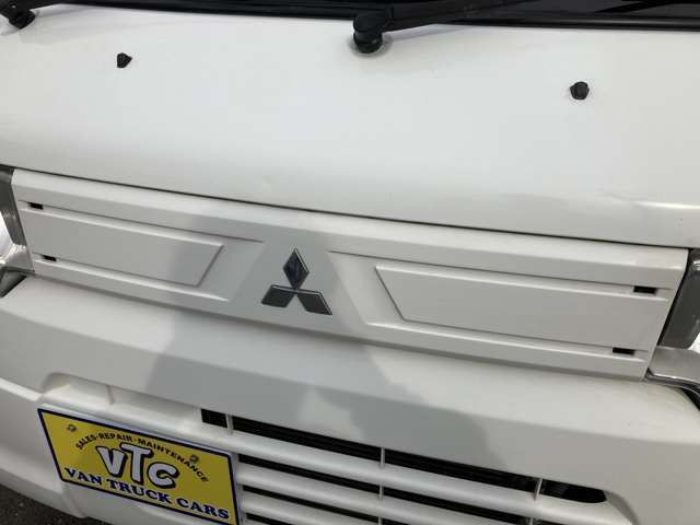 MITSUBISHI MINICAB truck 4WD 2012