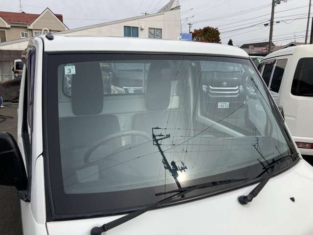 MITSUBISHI MINICAB truck 4WD 2012