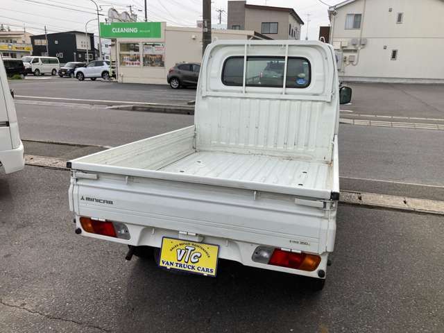 MITSUBISHI MINICAB truck 4WD 2012