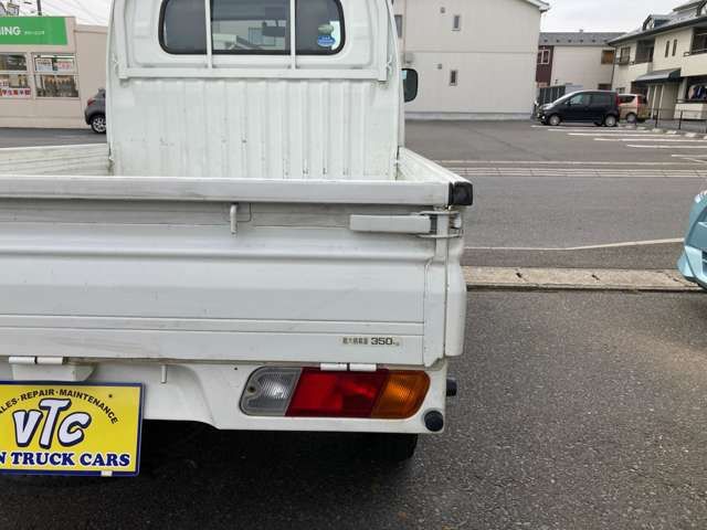MITSUBISHI MINICAB truck 4WD 2012