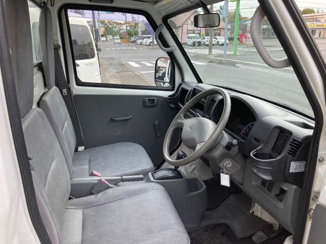 MITSUBISHI MINICAB truck 4WD 2012