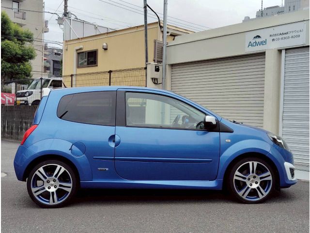 RENAULT RENAULT TWINGO 2011