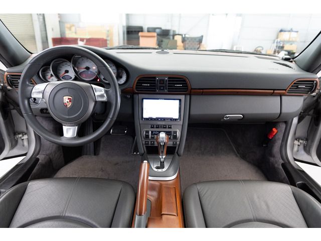 PORSCHE PORSCHE 911 2006