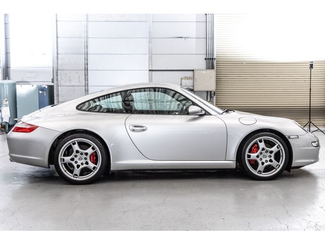 PORSCHE PORSCHE 911 2006