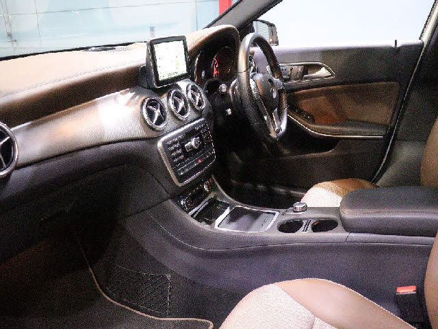 MERCEDES BENZ MERCEDES BENZ GLA class 2014