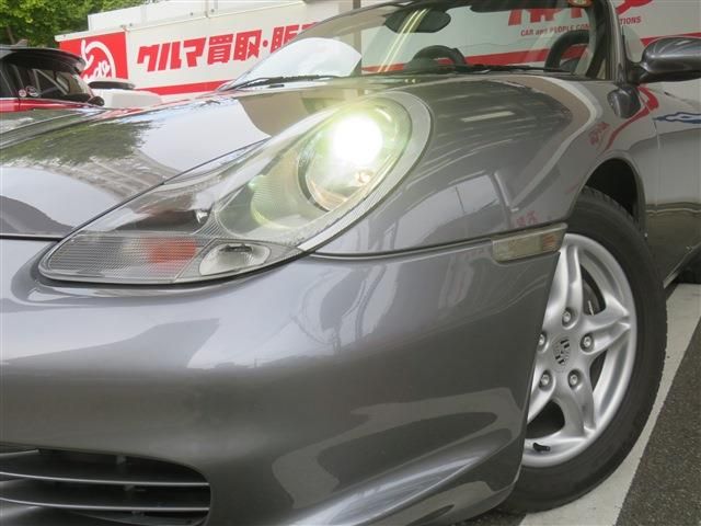 PORSCHE PORSCHE BOXSTER 2004
