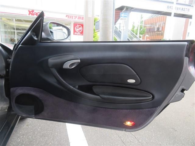 PORSCHE PORSCHE BOXSTER 2004