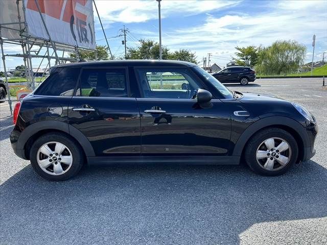 BMW BMW MINI ONE 5DOOR 2016