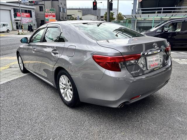 TOYOTA MARK X 2013