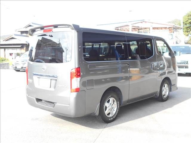 NISSAN NV350 CARAVAN 2018