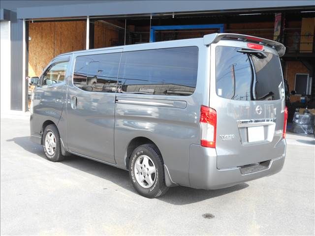 NISSAN NV350 CARAVAN 2018