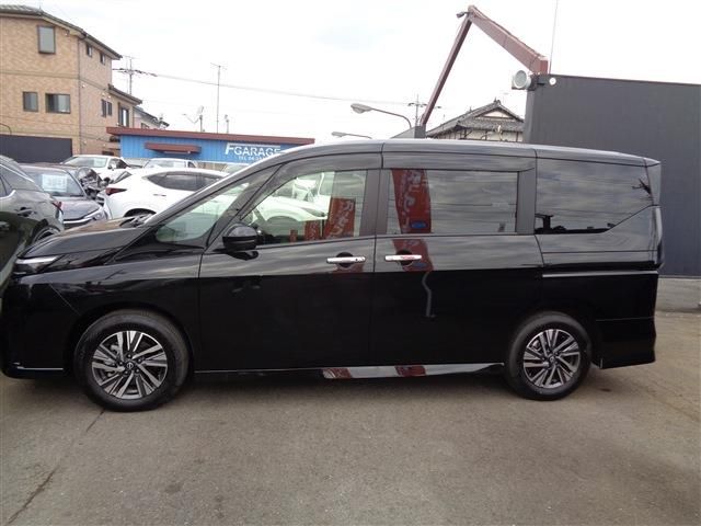 NISSAN SERENA  WG 2025