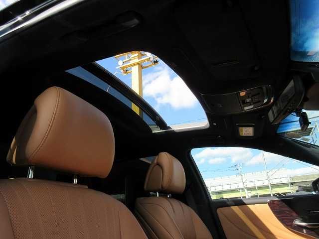 TOYOTA LEXUS LS500h 4WD 2022