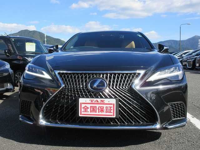 TOYOTA LEXUS LS500h 4WD 2022