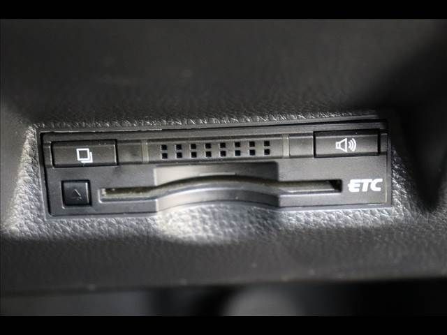 TOYOTA YARIS CROSS HYBRID 2023