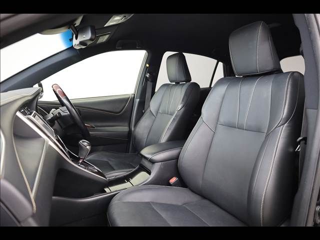 TOYOTA HARRIER HYBRID 2015