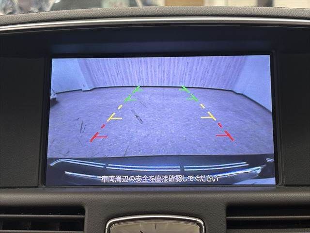 NISSAN FUGA HYBRID 2012