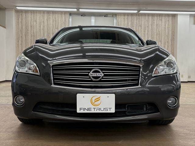 NISSAN FUGA HYBRID 2012