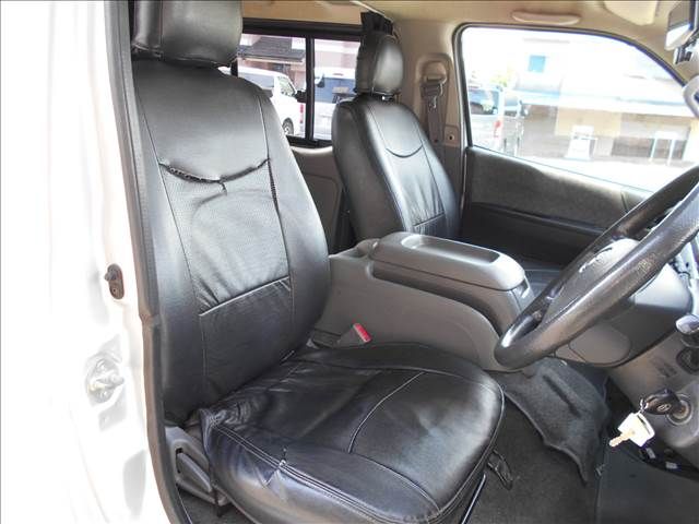 TOYOTA HIACE van 2WD 2006