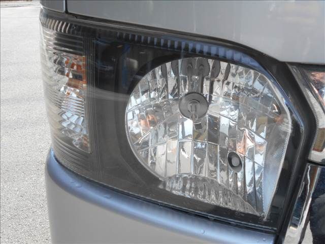 TOYOTA HIACE van 2WD 2006