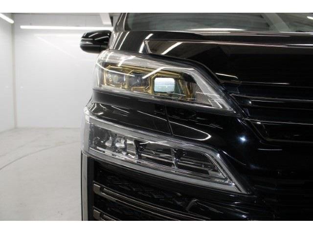 TOYOTA VELLFIRE 2020