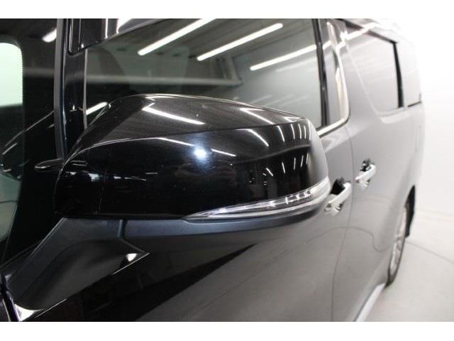 TOYOTA VELLFIRE 2020