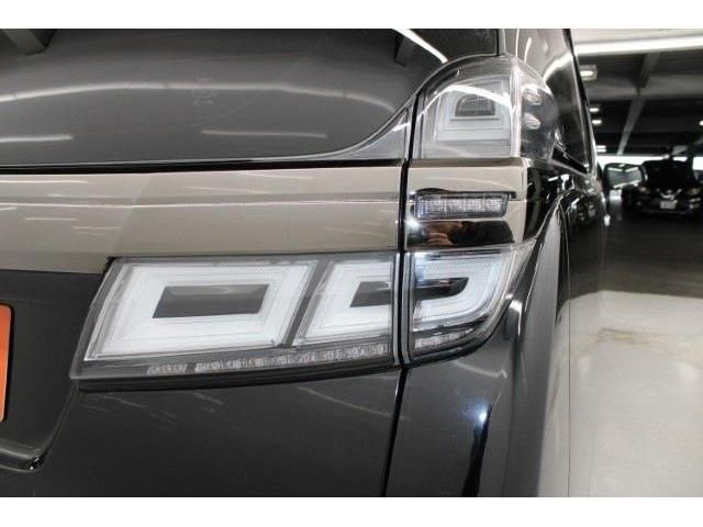 TOYOTA VELLFIRE 2020