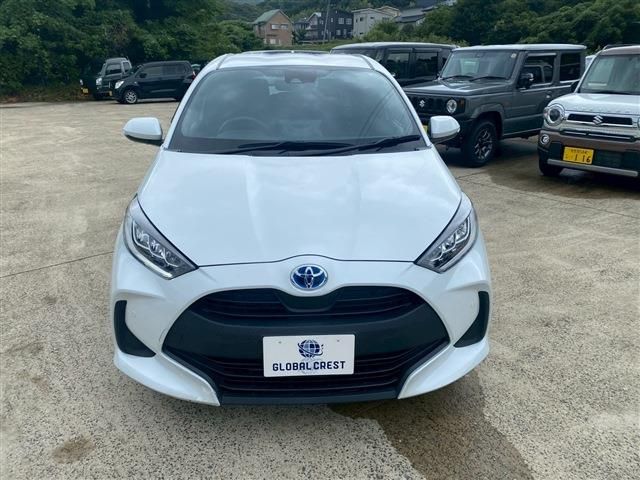 TOYOTA YARIS HYBRID 2022