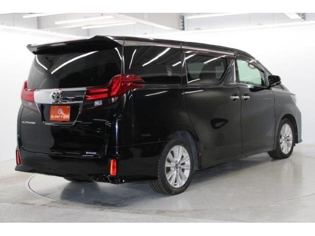 TOYOTA ALPHARD 2015