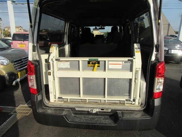 NISSAN NV350 CARAVAN 2020