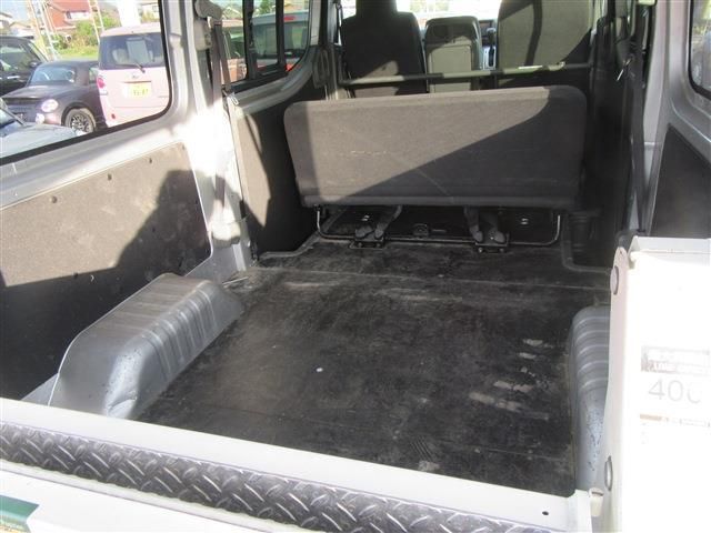 NISSAN NV350 CARAVAN 2020