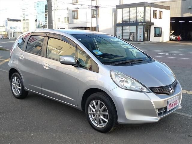 HONDA FIT 4WD 2012