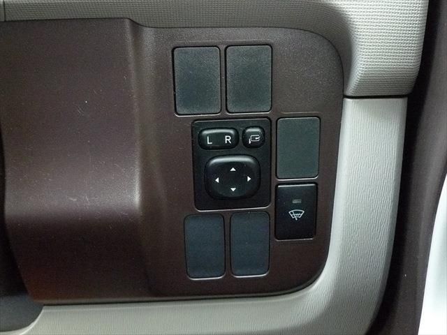 TOYOTA PASSO 4WD 2015