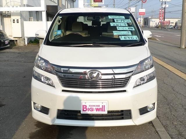 TOYOTA VELLFIRE 4WD 2013