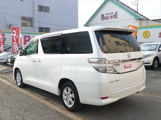 TOYOTA VELLFIRE 4WD 2013