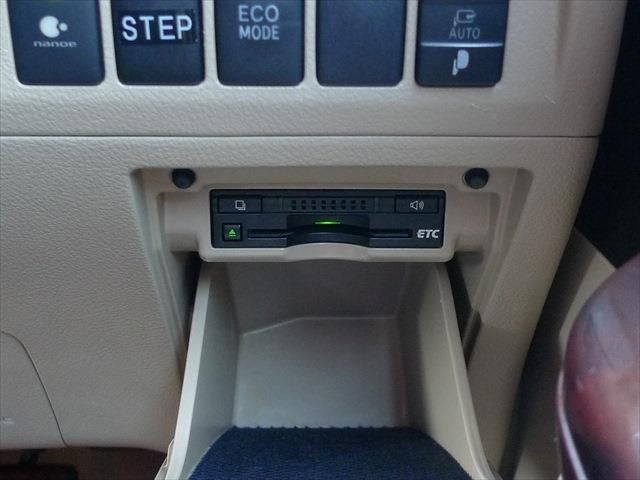 TOYOTA VELLFIRE 4WD 2013