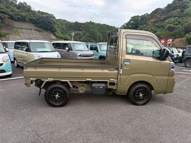 DAIHATSU HIJET truck 2022
