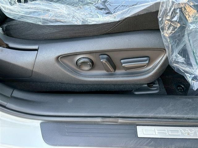 TOYOTA CROWN sedan hybrid 2019