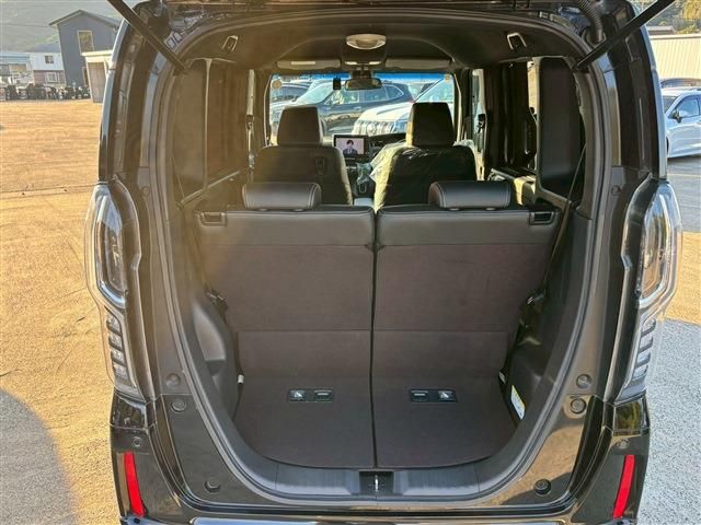 HONDA N BOX CUSTOM 2018