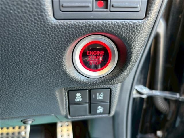 HONDA N BOX CUSTOM 2018