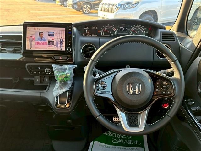 HONDA N BOX CUSTOM 2018