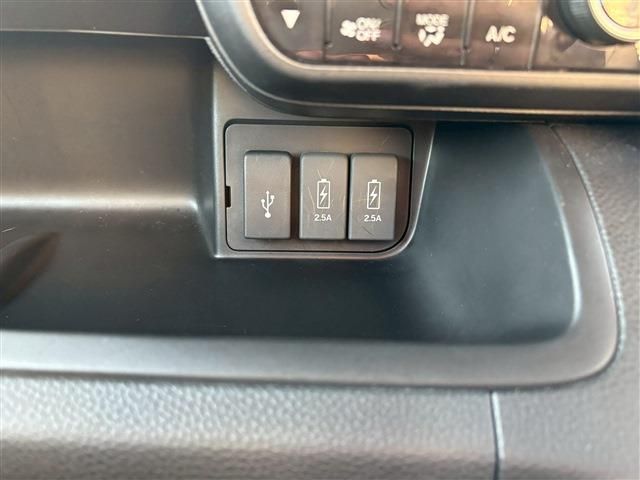 HONDA N BOX CUSTOM 2018