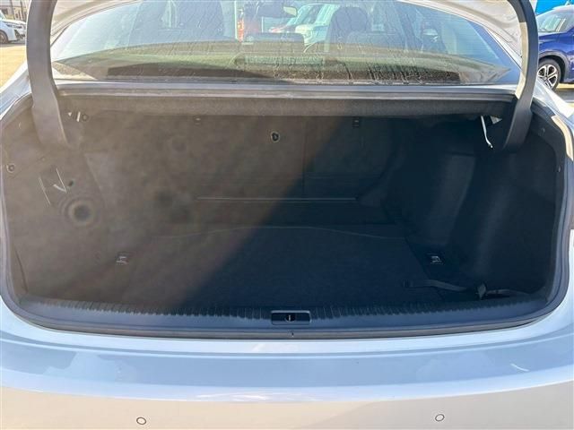 TOYOTA LEXUS IS300h 2014