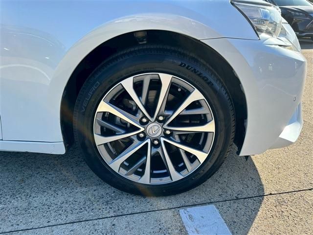 TOYOTA LEXUS IS300h 2014