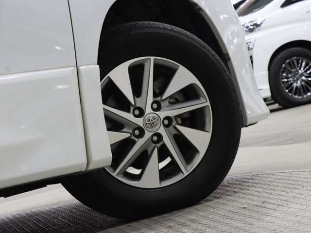 TOYOTA ALPHARD hybrid 4WD 2012