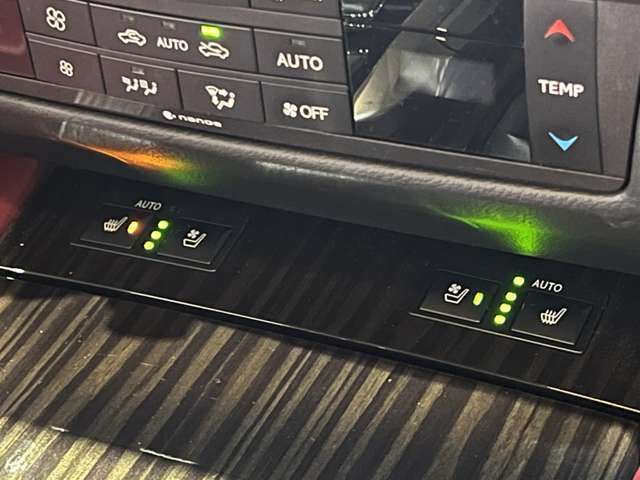 TOYOTA LEXUS GS200t 2016